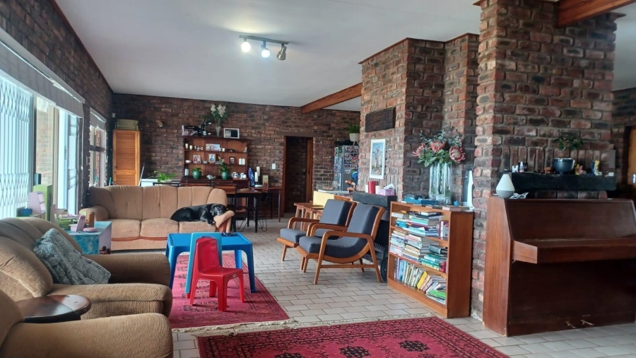 5 Bedroom Property for Sale in Dana Bay Western Cape